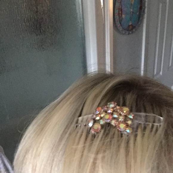 Vintage Aurora Borealis Bridal Haircomb - Picture 5 of 7